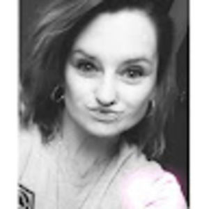 Meet your Posher, Carolyn